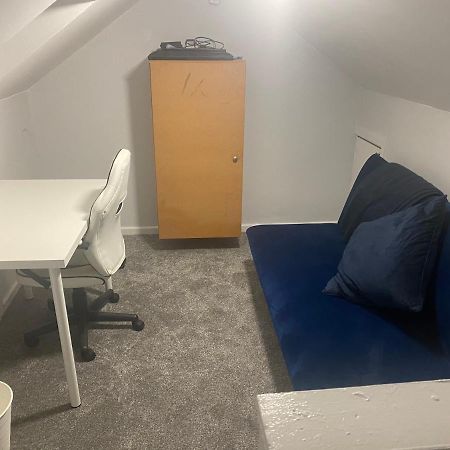 Convenient Room 벨파스트 외부 사진